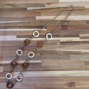 Elegant Brown and Cream Chain Necklace